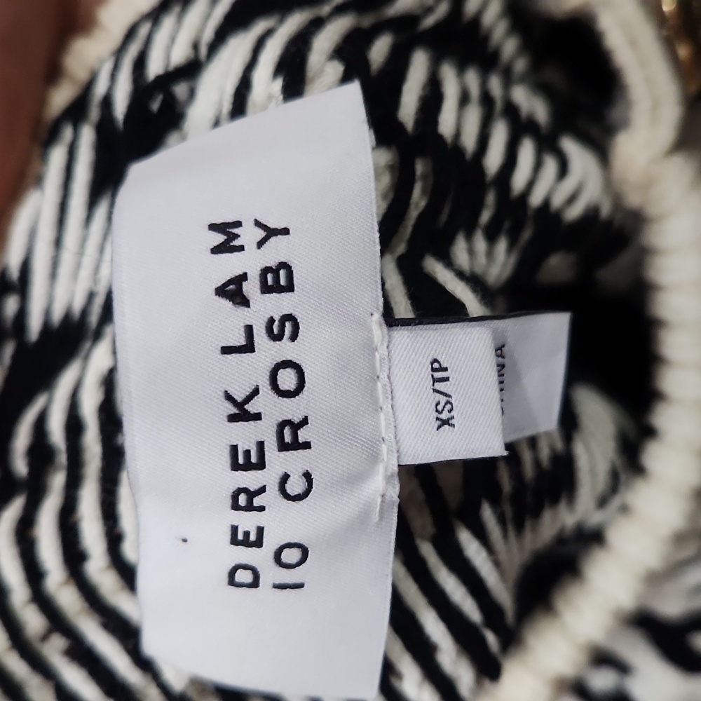 10 Crosby Derek Lam Knit Gold Button Rich Mom Mobwife Chic Luxury XSmall Europe - Picture 8 of 10